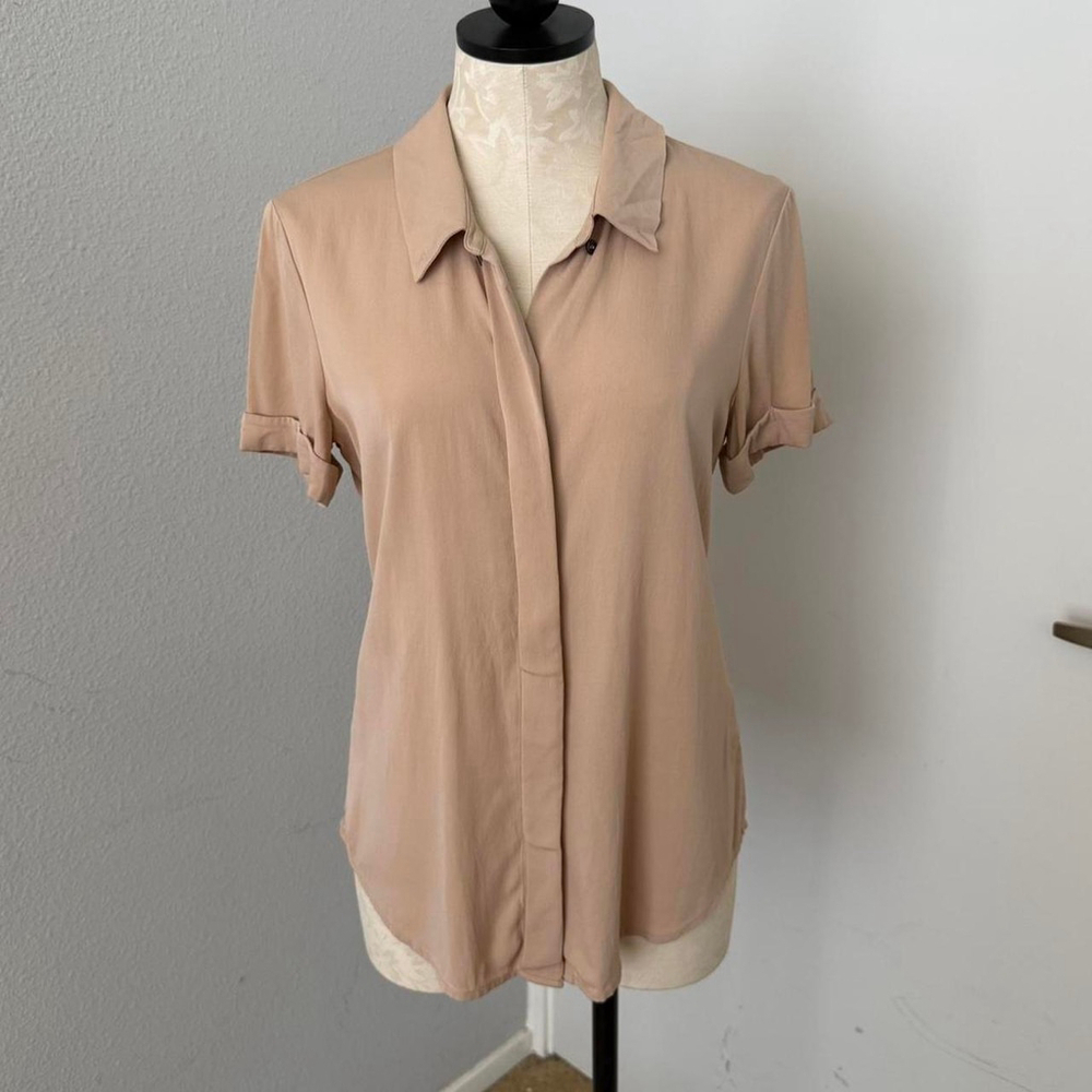 Theory Beige Short Sleeve Blouse